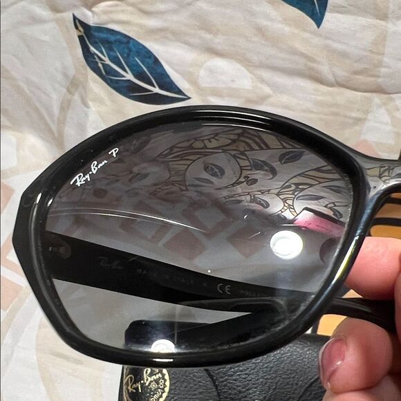 Ray-Ban Glossy Black Women\'s Sunglasses - RB 4164 main image 8